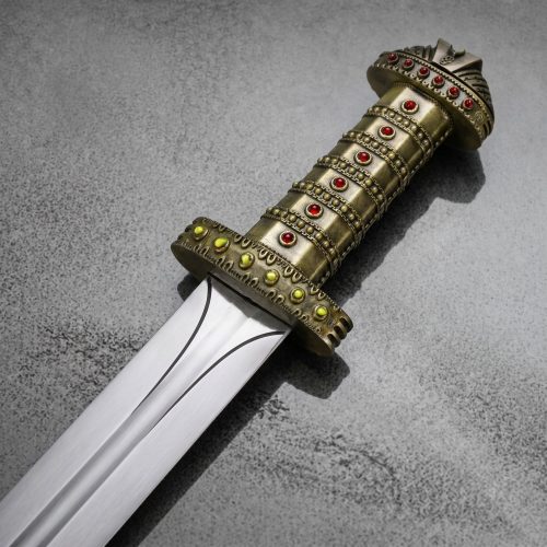 Épée inspirée des rois de Ragnar